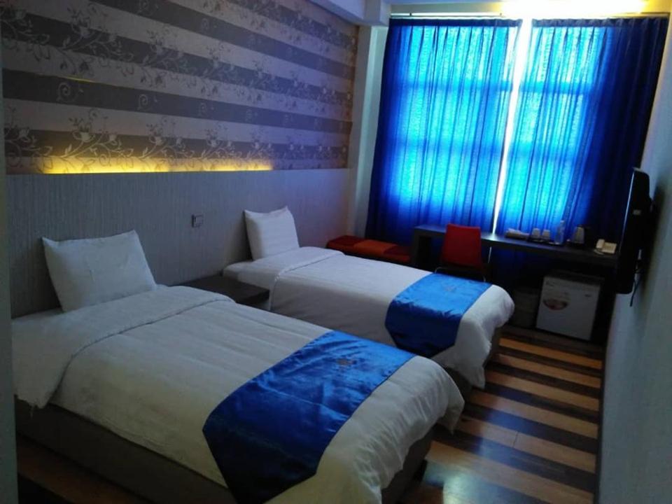 4Orty Inn Bintulu Exterior foto